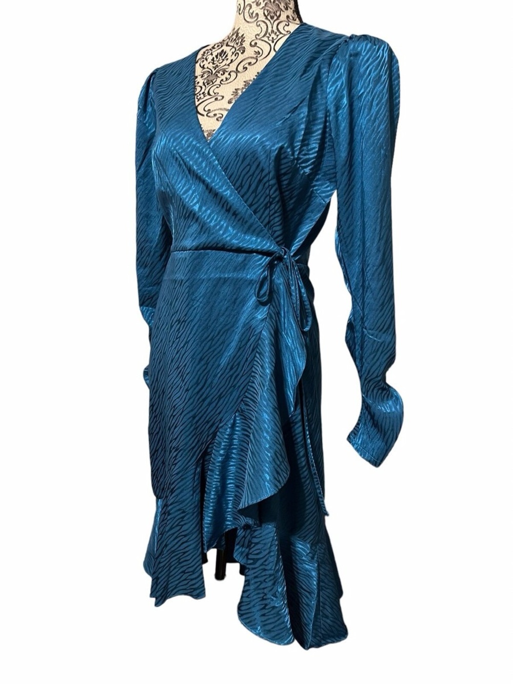 NWT Lulu’s Women’s Teal Blue Print Ruffled Faux Wrap Midi Dress